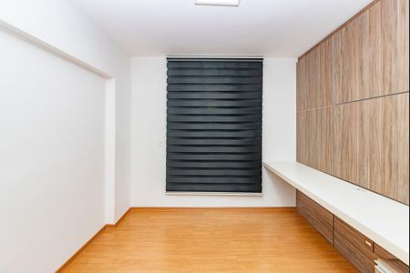 Apartamento para alugar com 120m², 3 quartos e 3 vagasQuarto 2