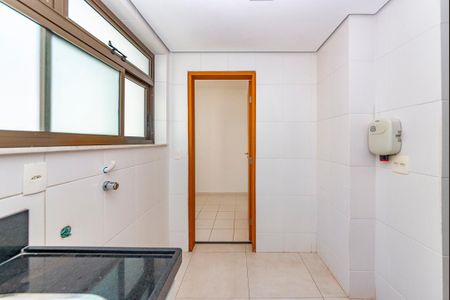 Apartamento para alugar com 120m², 3 quartos e 3 vagasÁrea de Serviço