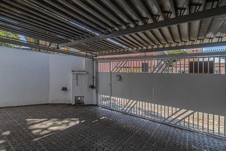 Casa à venda com 125m², 3 quartos e 2 vagasGaragem