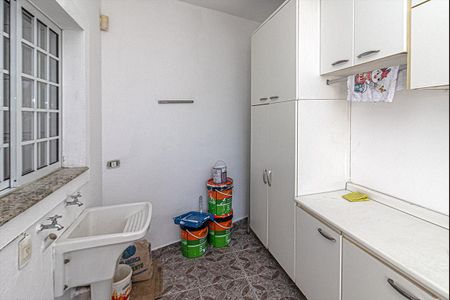 Casa à venda com 125m², 3 quartos e 2 vagasÁrea de Serviço