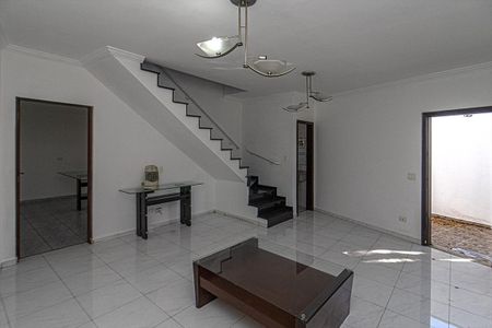 Casa à venda com 125m², 3 quartos e 2 vagasSala