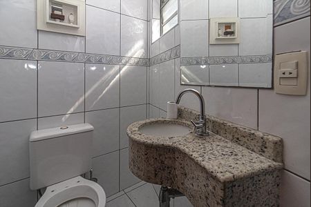 Casa à venda com 125m², 3 quartos e 2 vagasLavabo