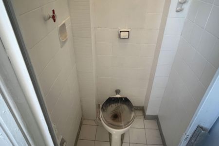 Apartamento para alugar com 109m², 3 quartos e 1 vaga Apartamento para alugar com 109m², 3 quartos e 1 vagaBanheiro de Serviço