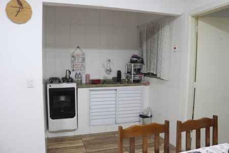 Casa à venda com 217m², 4 quartos e sem vagaCozinha 2