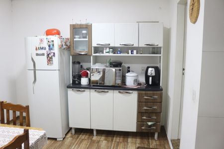 Casa à venda com 217m², 4 quartos e sem vagaCozinha 2