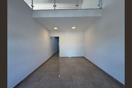 Casa à venda com 300m², 3 quartos e 7 vagasSala