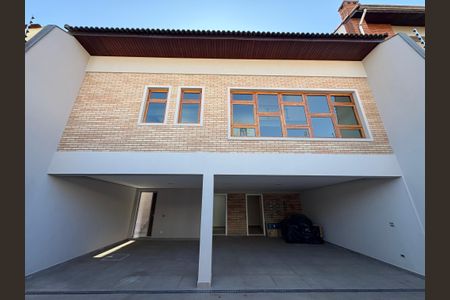 Casa à venda com 300m², 3 quartos e 7 vagasGaragem