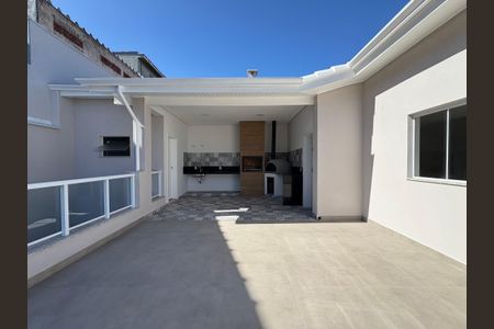 Casa à venda com 300m², 3 quartos e 7 vagasÁrea gourmet