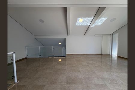 Casa à venda com 300m², 3 quartos e 7 vagasCobertura