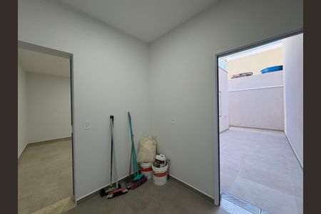Casa à venda com 300m², 3 quartos e 7 vagasLavanderia