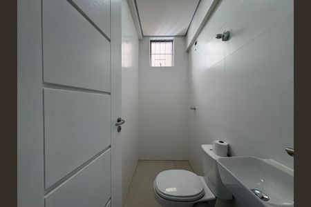 Casa à venda com 300m², 3 quartos e 7 vagasBanheiro 1