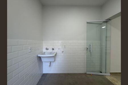 Casa à venda com 300m², 3 quartos e 7 vagasLavanderia