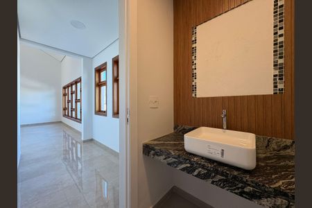 Casa à venda com 300m², 3 quartos e 7 vagasLavabo