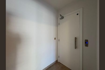 Casa à venda com 300m², 3 quartos e 7 vagasHall de entrada