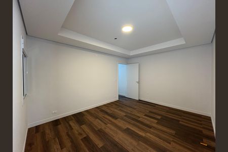 Casa à venda com 300m², 3 quartos e 7 vagasSuite