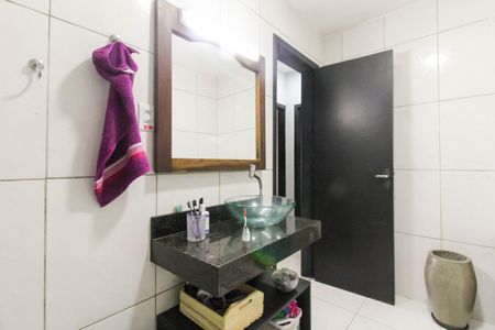 Apartamento para alugar com 100m², 4 quartos e 1 vaga Apartamento para alugar com 100m², 4 quartos e 1 vagaBanheiro