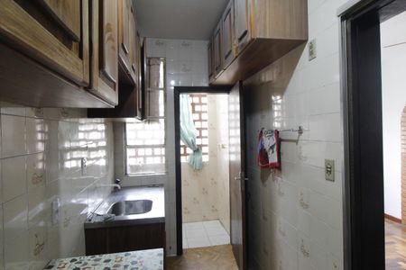 Apartamento para alugar com 75m², 2 quartos e 1 vagaCozinha