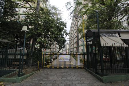 Apartamento para alugar com 75m², 2 quartos e 1 vagaFachada do Prédio