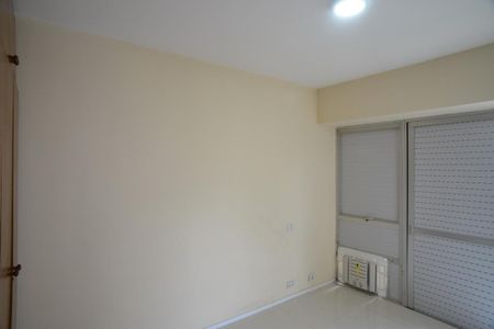Apartamento à venda com 65m², 1 quarto e 1 vagaQuarto