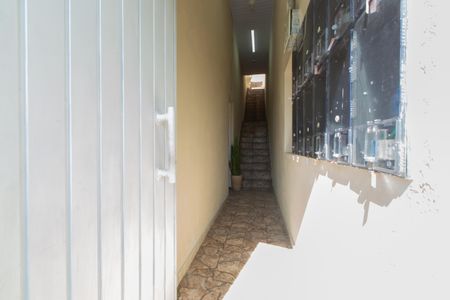 Entrada de kitnet/studio para alugar com 1 quarto, 16m² em Parque Savoi City, São Paulo