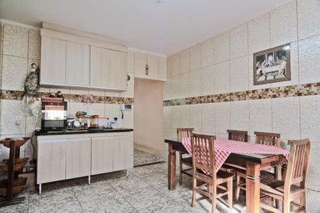 Casa à venda com 209m², 3 quartos e 3 vagas Casa à venda com 209m², 3 quartos e 3 vagasCozinha