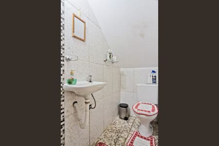 Casa à venda com 209m², 3 quartos e 3 vagas Casa à venda com 209m², 3 quartos e 3 vagasLavabo