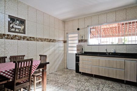 Casa à venda com 209m², 3 quartos e 3 vagas Casa à venda com 209m², 3 quartos e 3 vagasCozinha