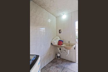 Casa à venda com 209m², 3 quartos e 3 vagas Casa à venda com 209m², 3 quartos e 3 vagasÁrea de Serviço