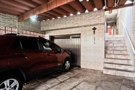 Casa à venda com 209m², 3 quartos e 3 vagas Casa à venda com 209m², 3 quartos e 3 vagasGaragem