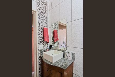 Casa à venda com 209m², 3 quartos e 3 vagas Casa à venda com 209m², 3 quartos e 3 vagasBanheiro da Suíte