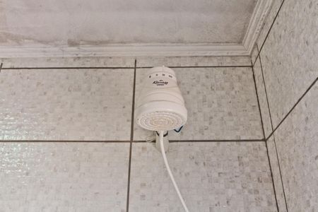 Casa à venda com 209m², 3 quartos e 3 vagas Casa à venda com 209m², 3 quartos e 3 vagasBanheiro Social