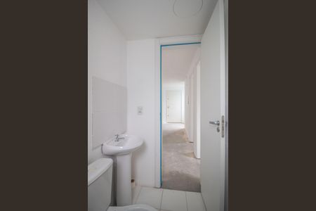 Apartamento à venda com 47m², 2 quartos e 1 vaga Apartamento à venda com 47m², 2 quartos e 1 vagaBanheiro