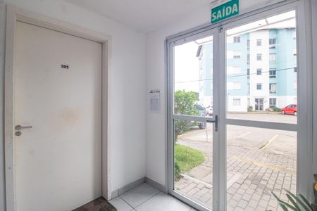 Apartamento à venda com 47m², 2 quartos e 1 vaga Apartamento à venda com 47m², 2 quartos e 1 vagaHall de entrada