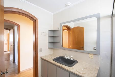 Apartamento para alugar com 195m², 4 quartos e 3 vagasBanheiro