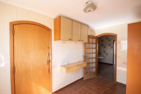 Apartamento para alugar com 195m², 4 quartos e 3 vagasÁrea de Serviço