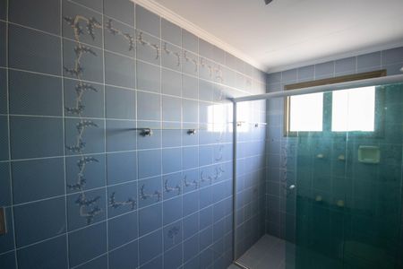 Apartamento para alugar com 195m², 4 quartos e 3 vagasBanheiro da Suíte 1