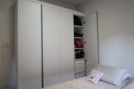 Casa à venda com 140m², 2 quartos e 2 vagasQuarto 2