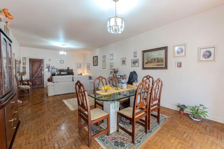 Apartamento à venda com 223m², 4 quartos e 1 vagaSala