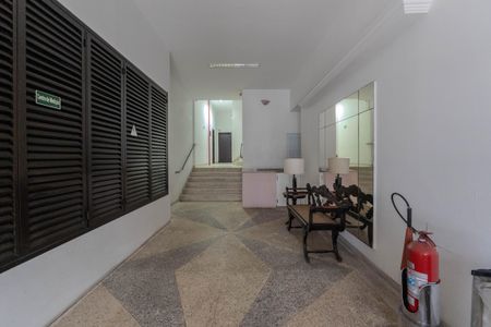 Apartamento à venda com 223m², 4 quartos e 1 vagaHall de entrada