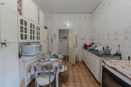 Apartamento à venda com 223m², 4 quartos e 1 vagaCozinha