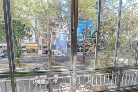 Apartamento à venda com 223m², 4 quartos e 1 vagaPlaquinha