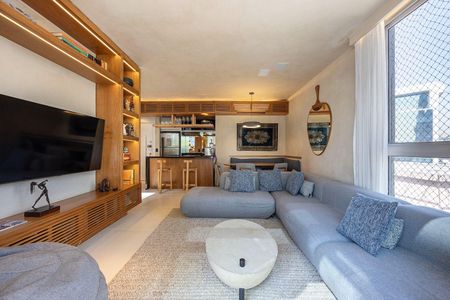 Sala de apartamento à venda com 2 quartos, 103m² em Vila Olímpia, São Paulo