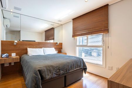 Quarto 1 de apartamento à venda com 2 quartos, 103m² em Vila Olímpia, São Paulo