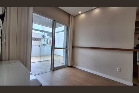 Sala de apartamento para alugar com 2 quartos, 62m² em Barreiros, São José