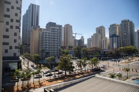 Vista de kitnet/studio à venda com 1 quarto, 26m² em Jardim das Acacias, São Paulo