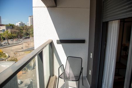Varanda de kitnet/studio à venda com 1 quarto, 26m² em Jardim das Acacias, São Paulo