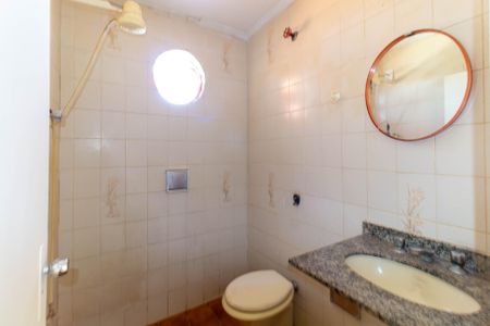 Casa para alugar com 50m², 2 quartos e sem vagaBanheiro