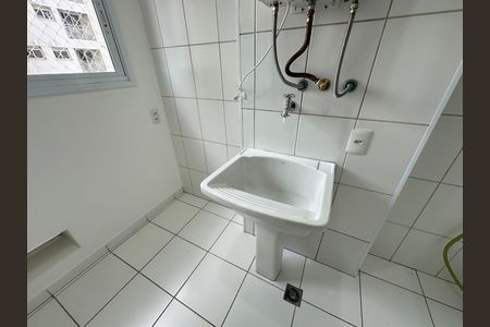 Área de Serviço de apartamento para alugar com 2 quartos, 57m² em Vila Nossa Senhora da Escada, Barueri