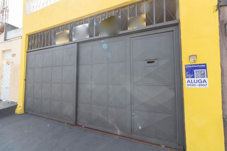 Casa para alugar com 180m², 4 quartos e 2 vagas Casa para alugar com 180m², 4 quartos e 2 vagasFachada - Placa