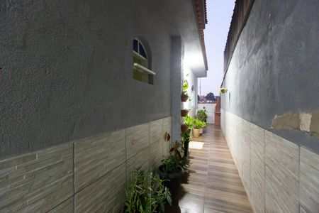Casa à venda com 298m², 2 quartos e 2 vagas Casa à venda com 298m², 2 quartos e 2 vagasÁrea Externa